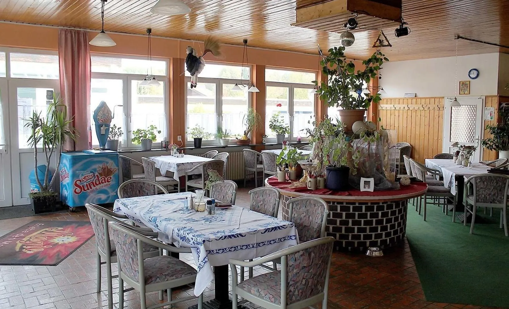 Semesterbostad Ferienhaus Nr 14, Typ A, Feriendorf Jaegerpark, Bayerischer Wald Viechtach